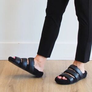 ROAM Black 3 Strap Faux Leather Fuzzy Slide Sandals Size 8 NWT
